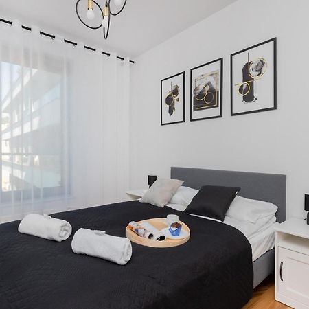 Plac Unii Apartment Gdynia By Noclegi Renters 외부 사진