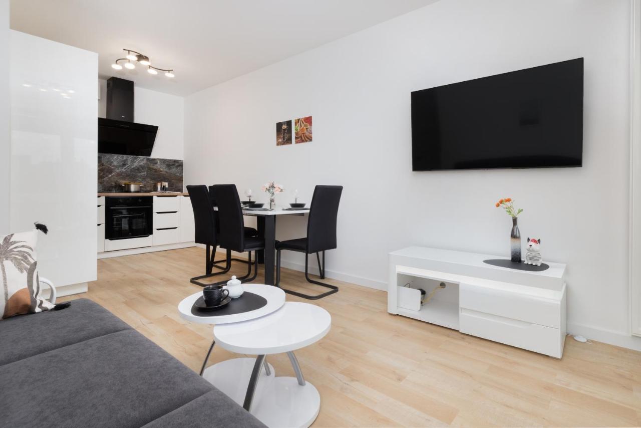 Plac Unii Apartment Gdynia By Noclegi Renters 외부 사진