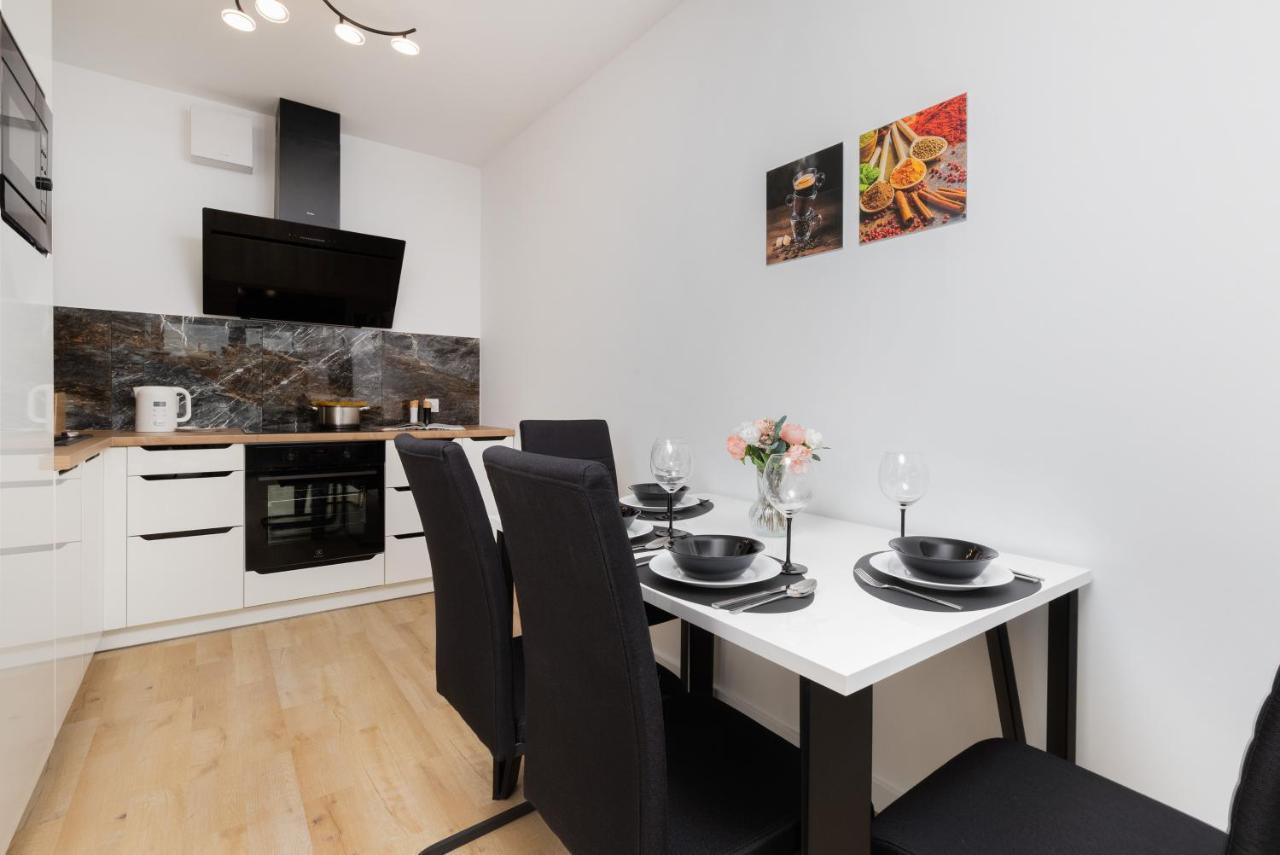 Plac Unii Apartment Gdynia By Noclegi Renters 외부 사진